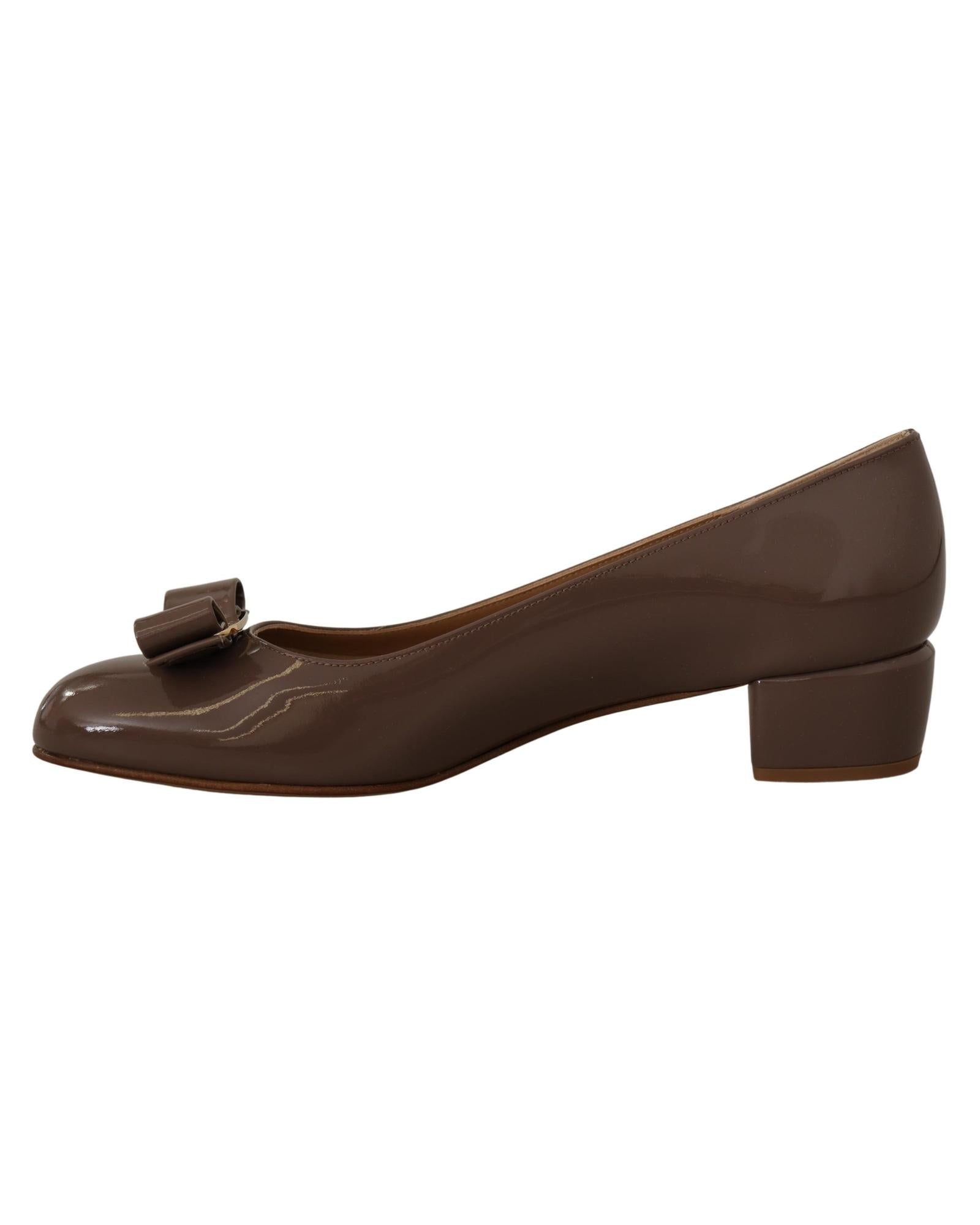 Salvatore Ferragamo  Varina Bow Patent Leather Pumps Taupe