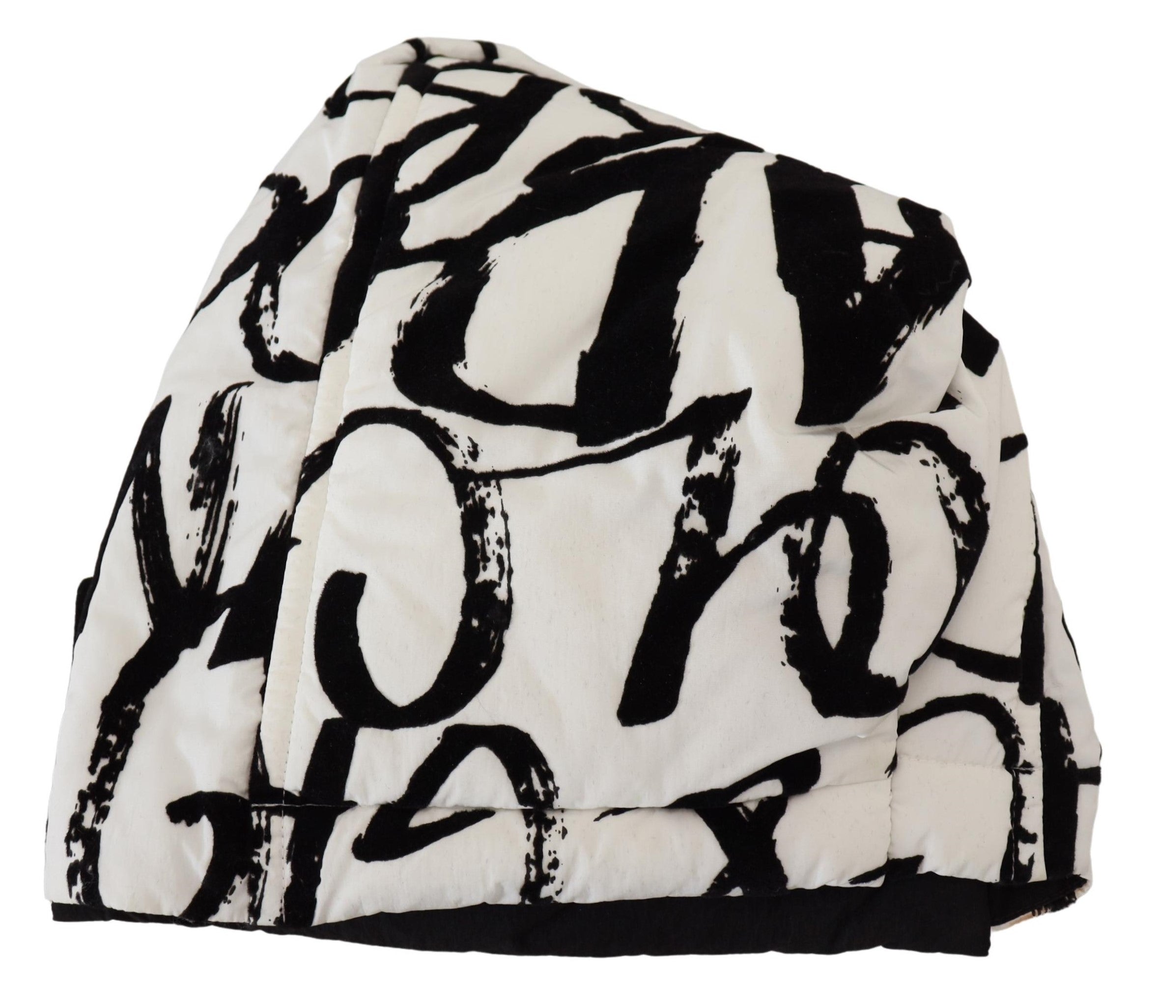 Dolce & Gabbana Elegant Monochrome Knit Beanie Women's Hat