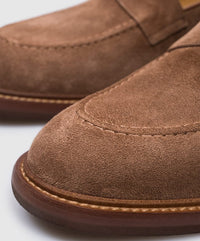 Brunello Cucinelli Mens Suede Leather Loafers in Chestnut4