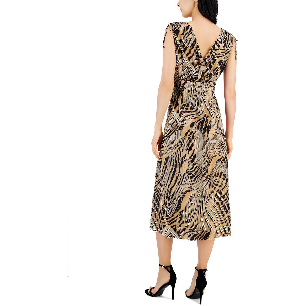 Womens Printed Ruched Fit & Flare Dress