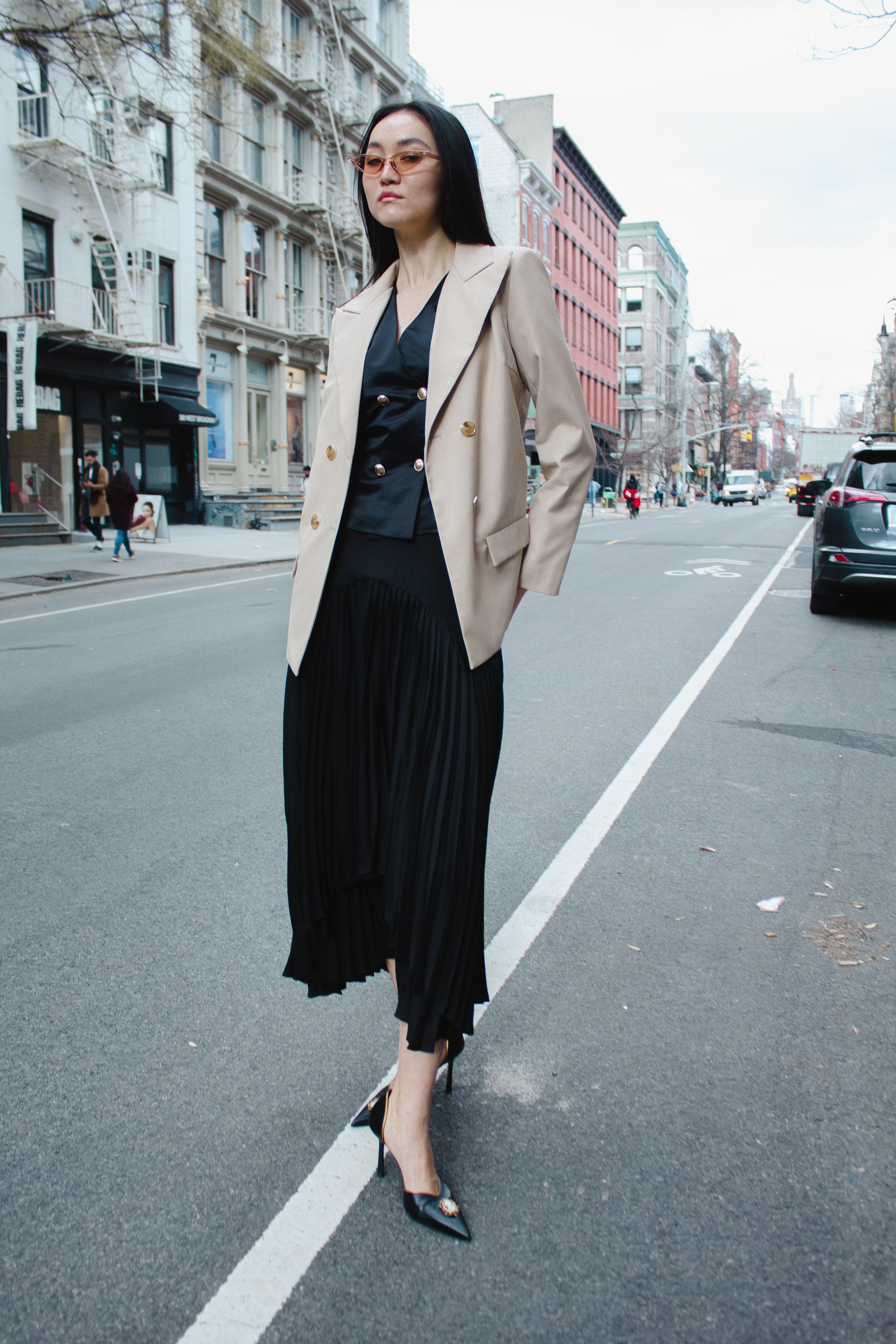 Maryanne Black Pleated Skirt5