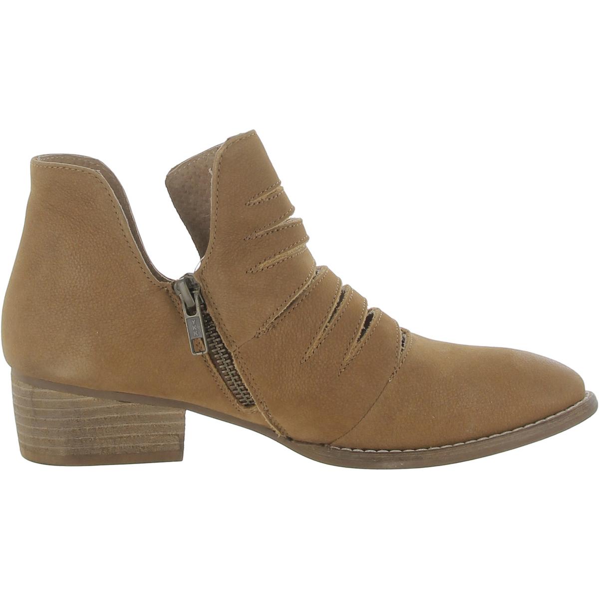 Womens Cut -Outs Leather Booties2