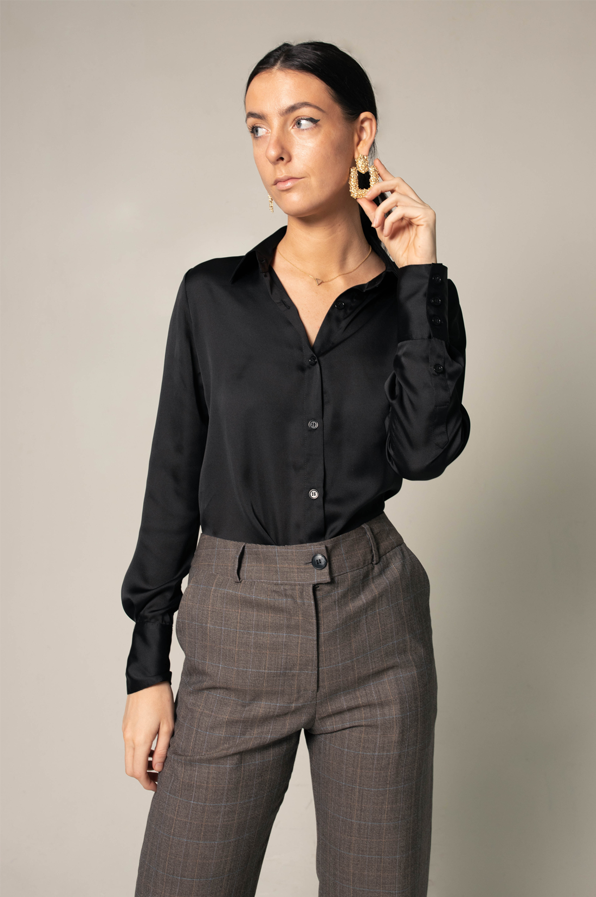 Elegance Silk Shirt in Black5