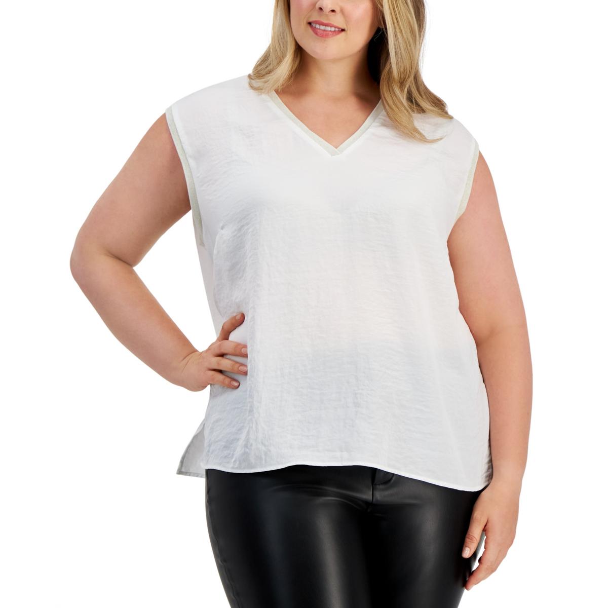 Plus Womens V-Neck Ribbed Trim Shell