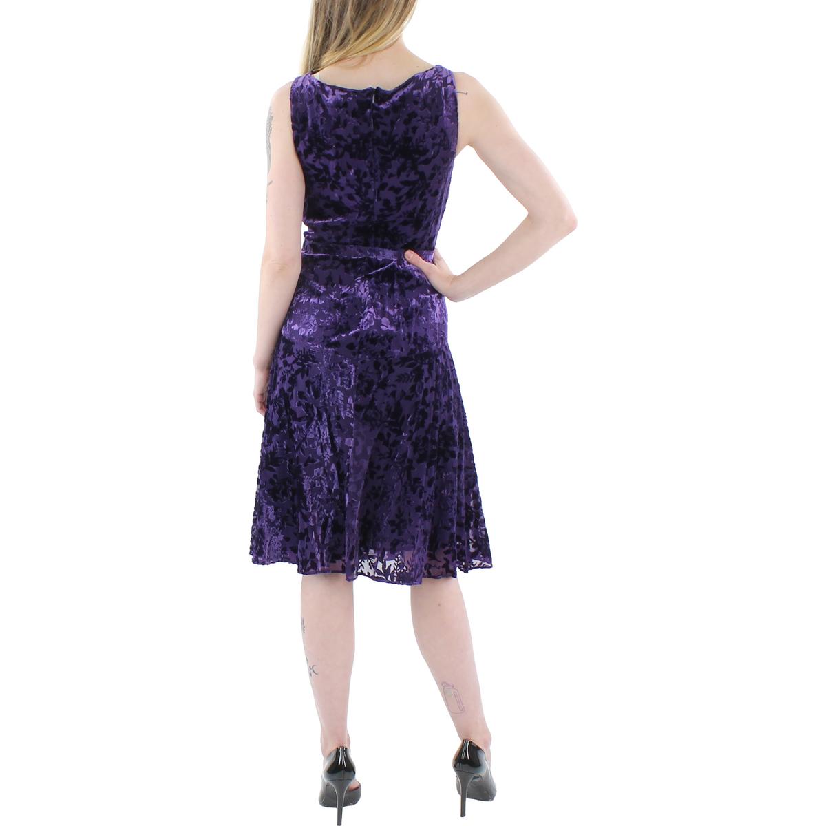 Womens Velvet Midi Fit & Flare Dress2