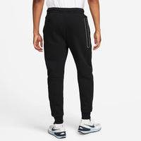 Nike Men's Revival Tech Black Fleece Jogger Track Pants2